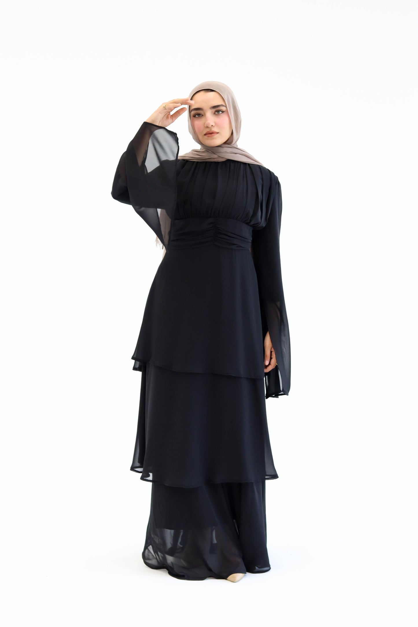 REEM DRESS IN BLACK