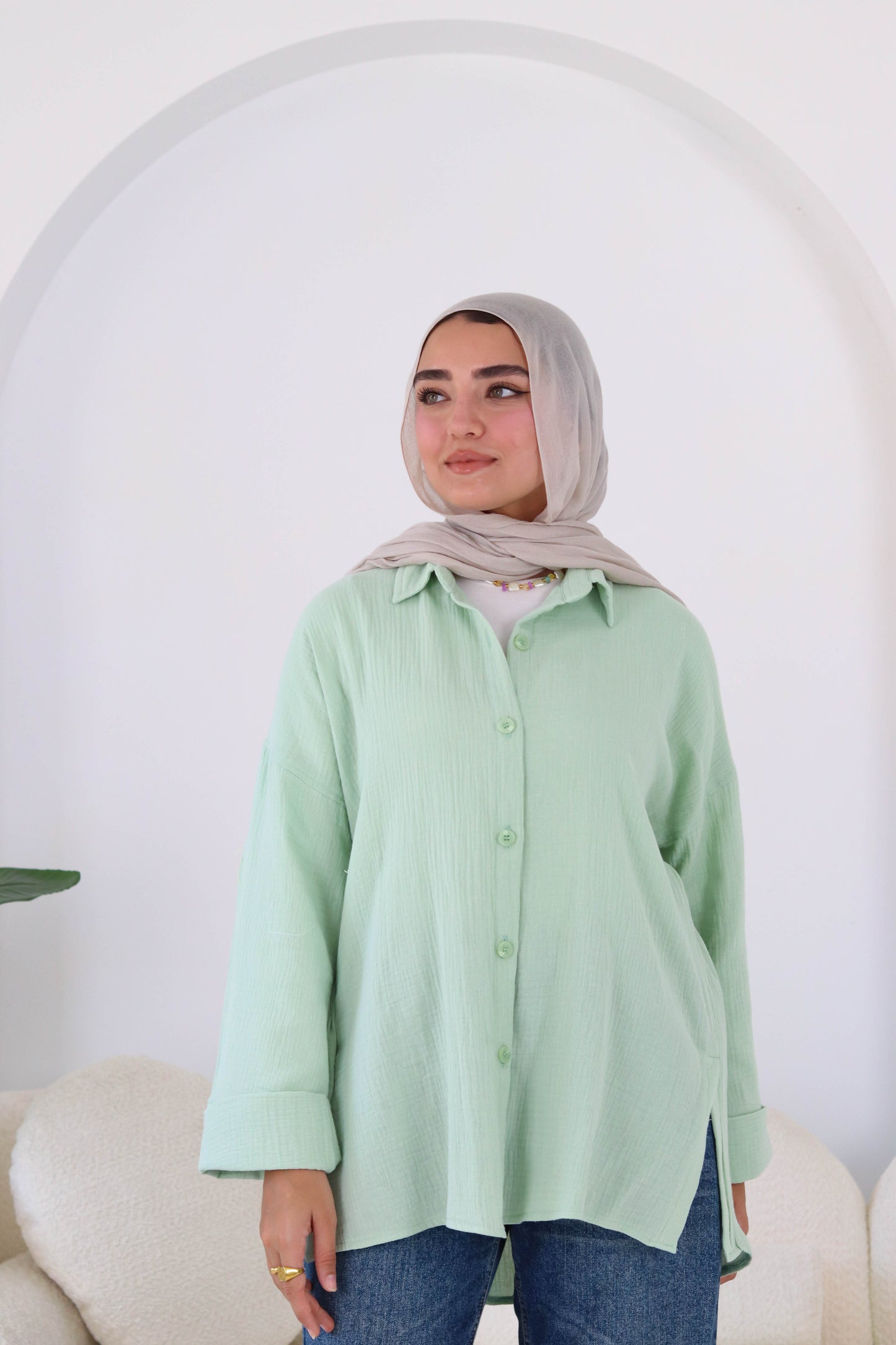 Cotton shirt in mint green