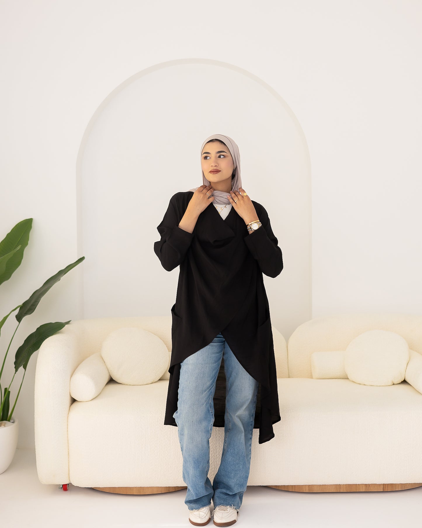 Flowy blouse in black