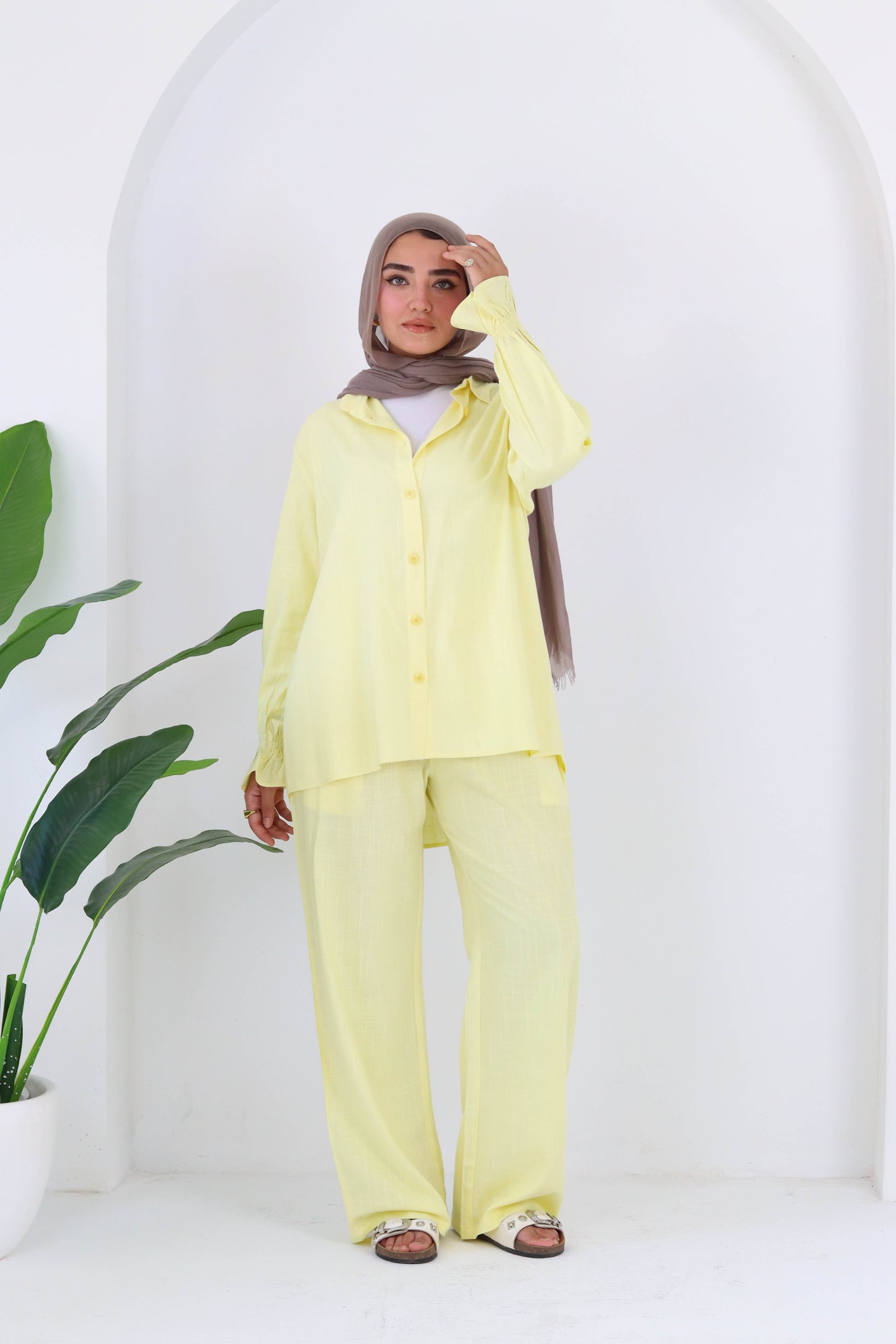 Everyday linen set in yellow