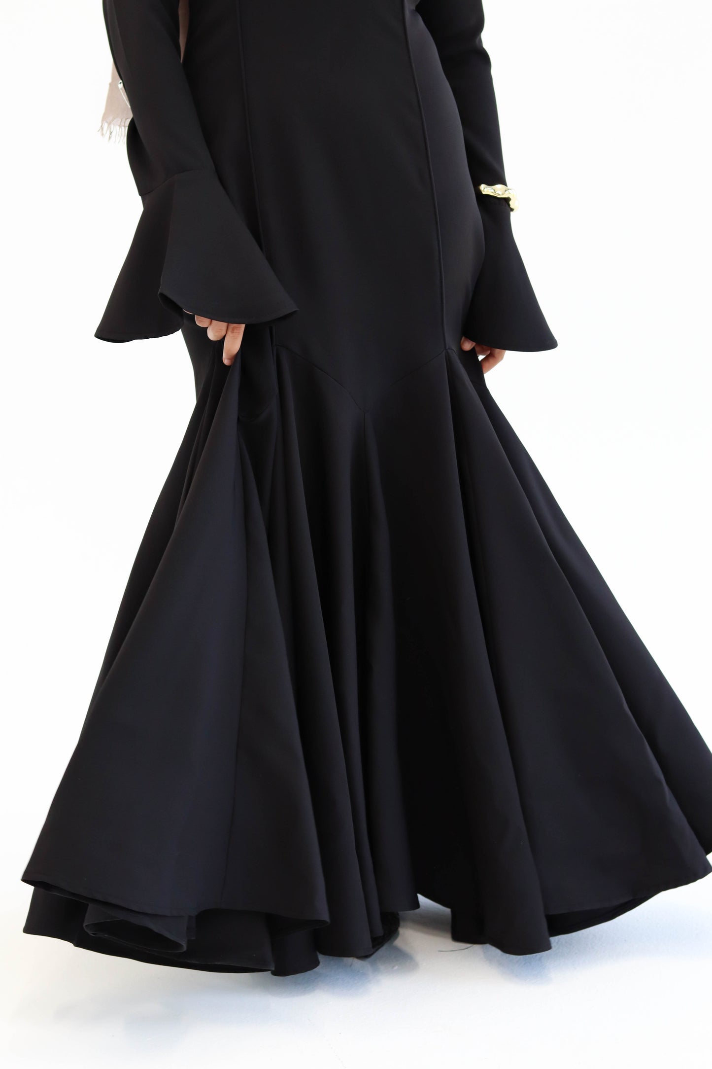 HAYAH IN BLACK