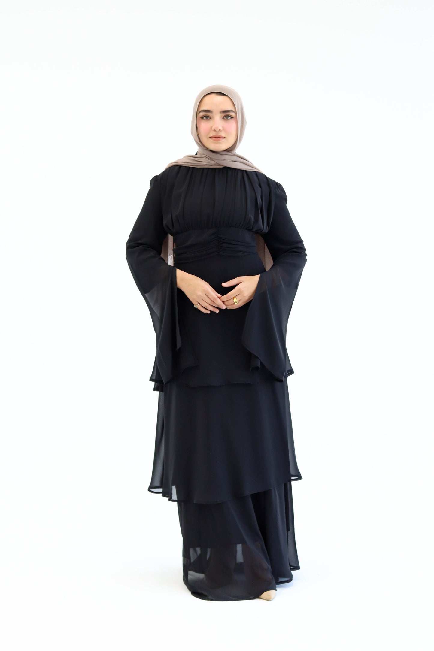REEM DRESS IN BLACK