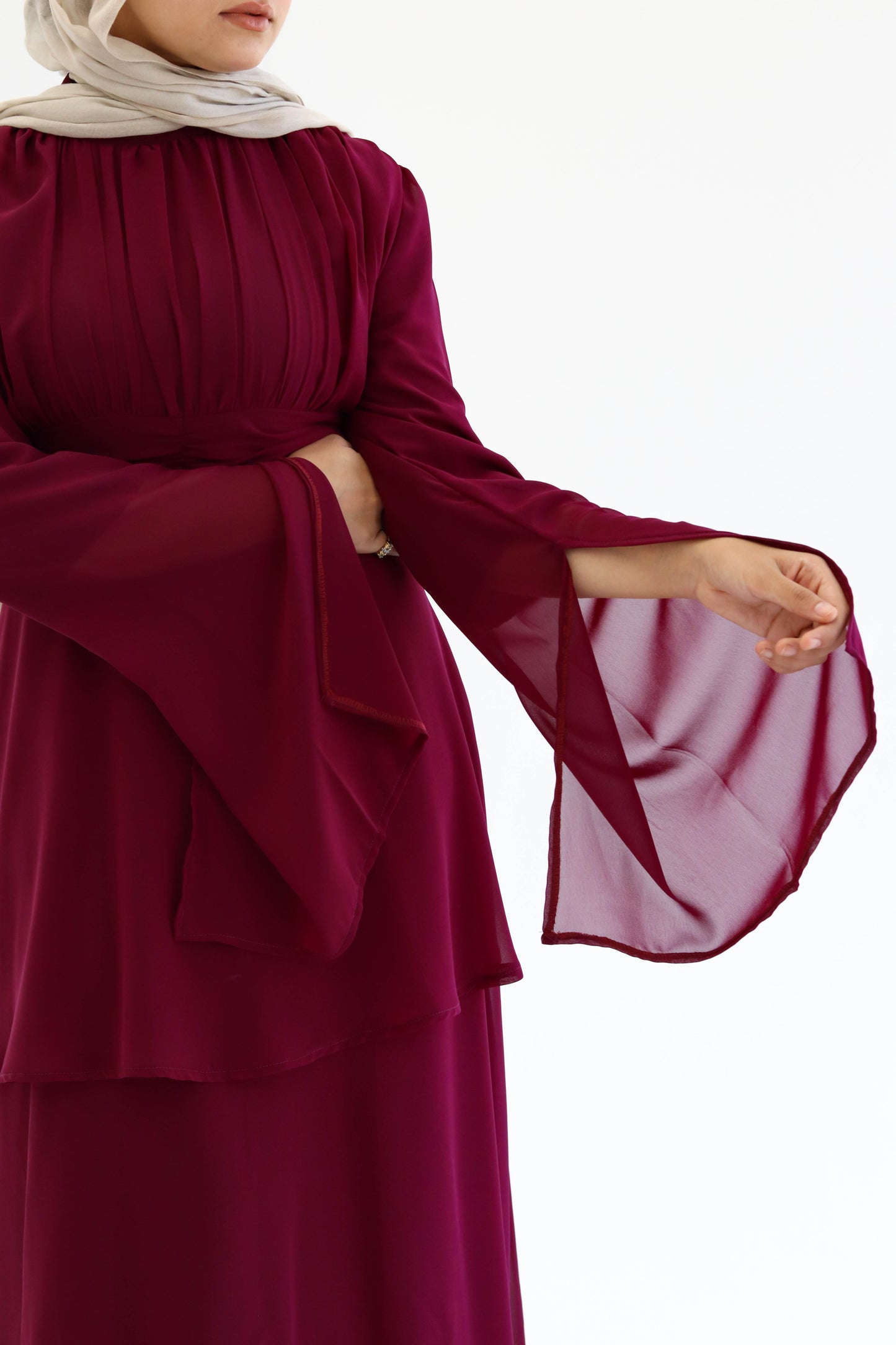REEM DRESS IN BURGUNDY