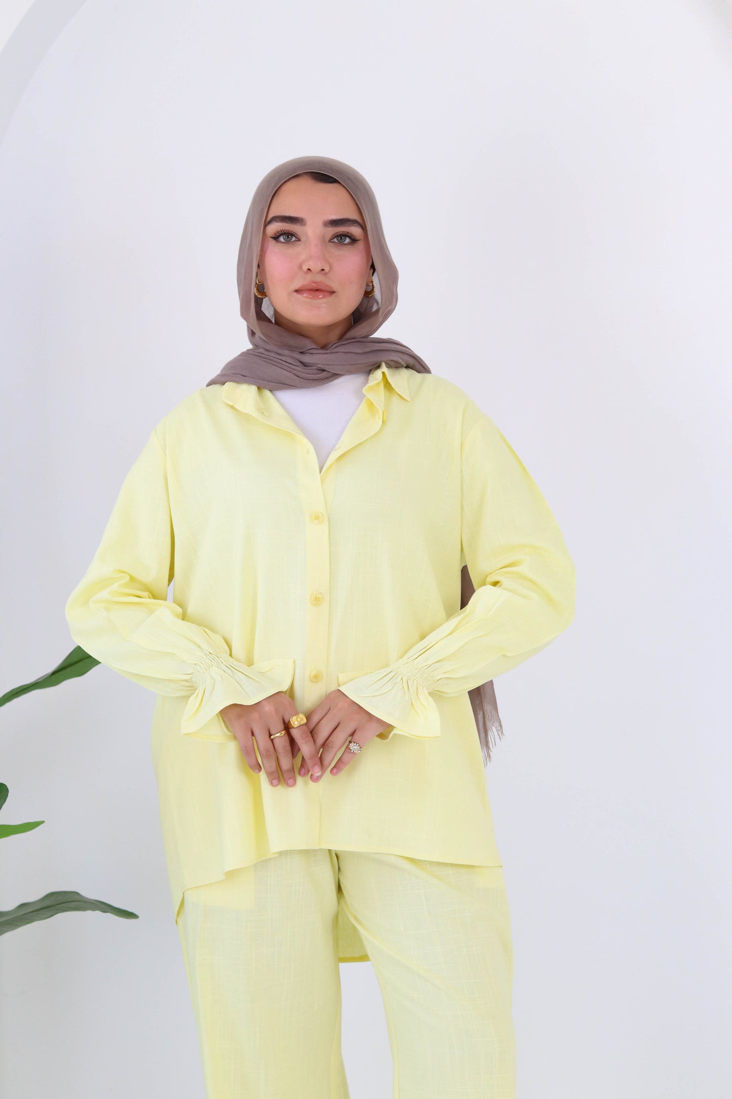 Everyday linen set in yellow
