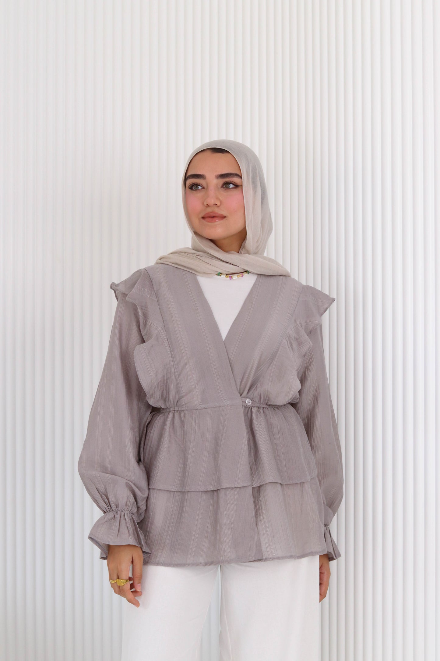 Butterfly blouse in gray