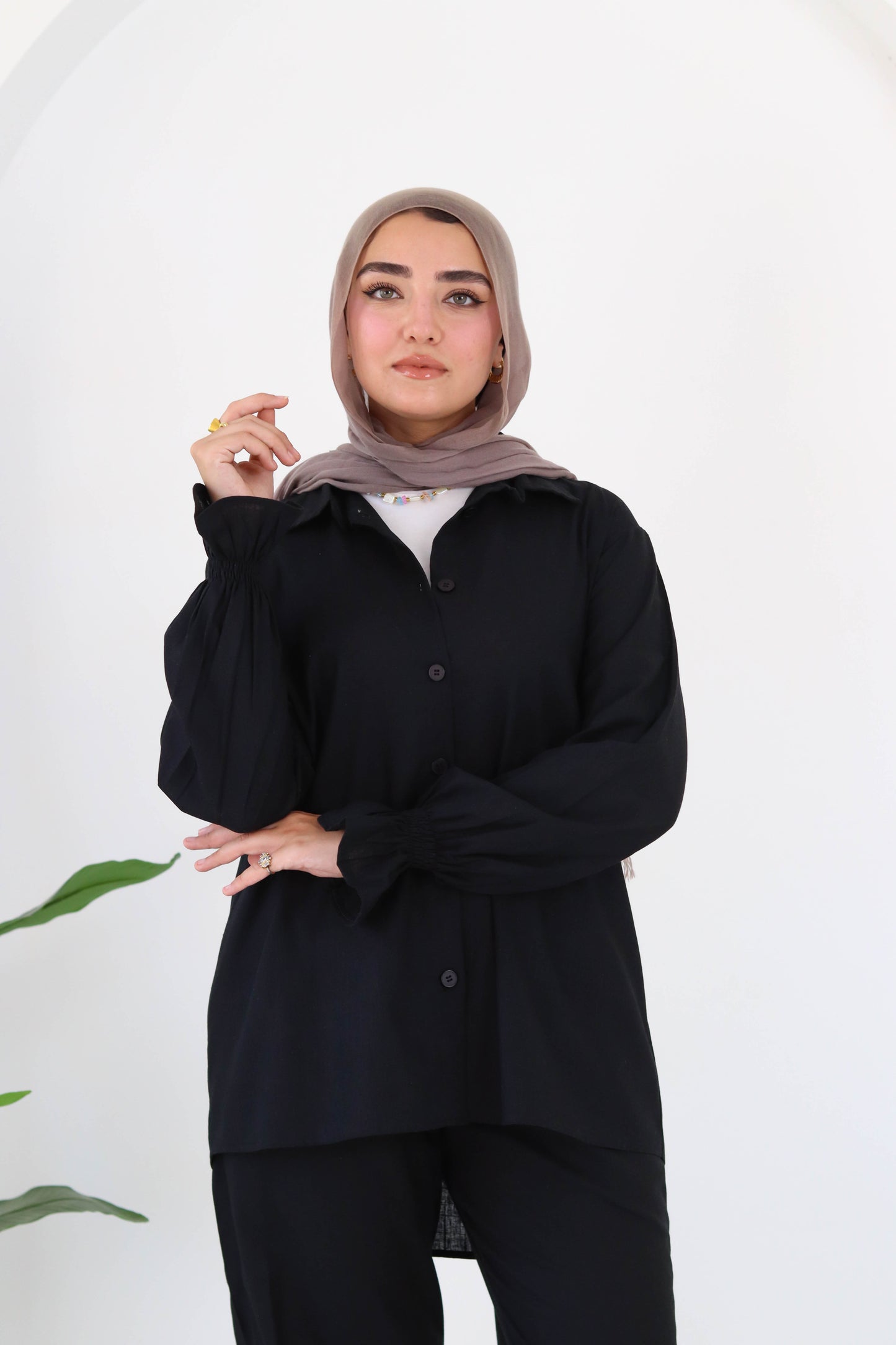Everyday linen set in black