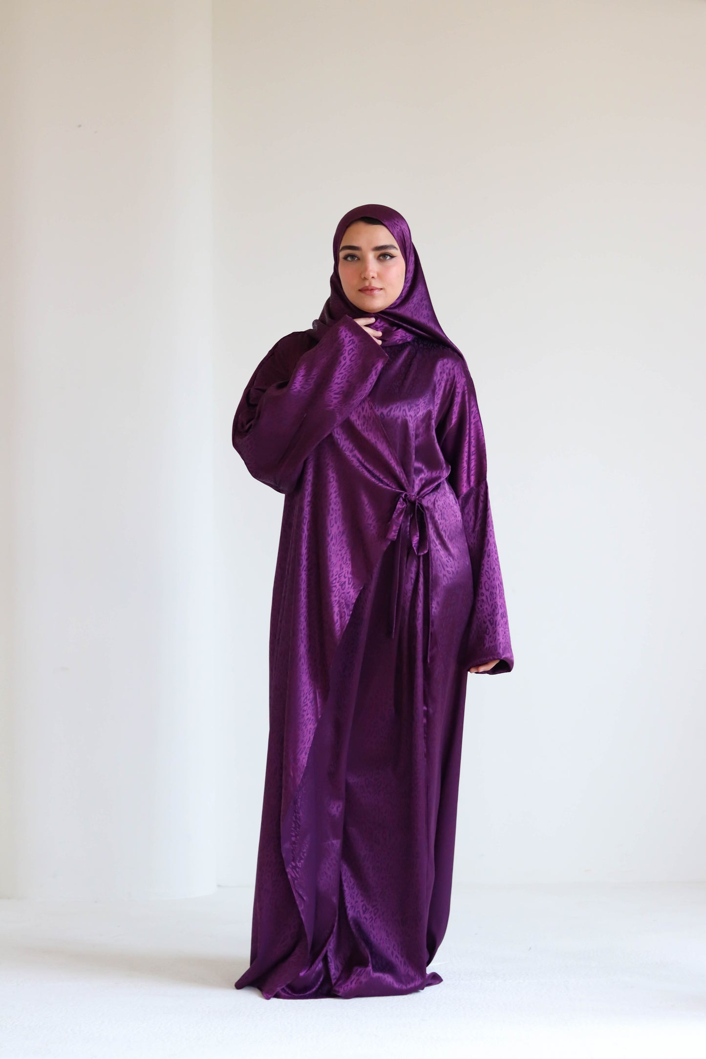 PURPLE SATIN ISDAL