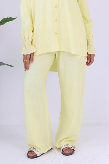 Everyday linen set in yellow