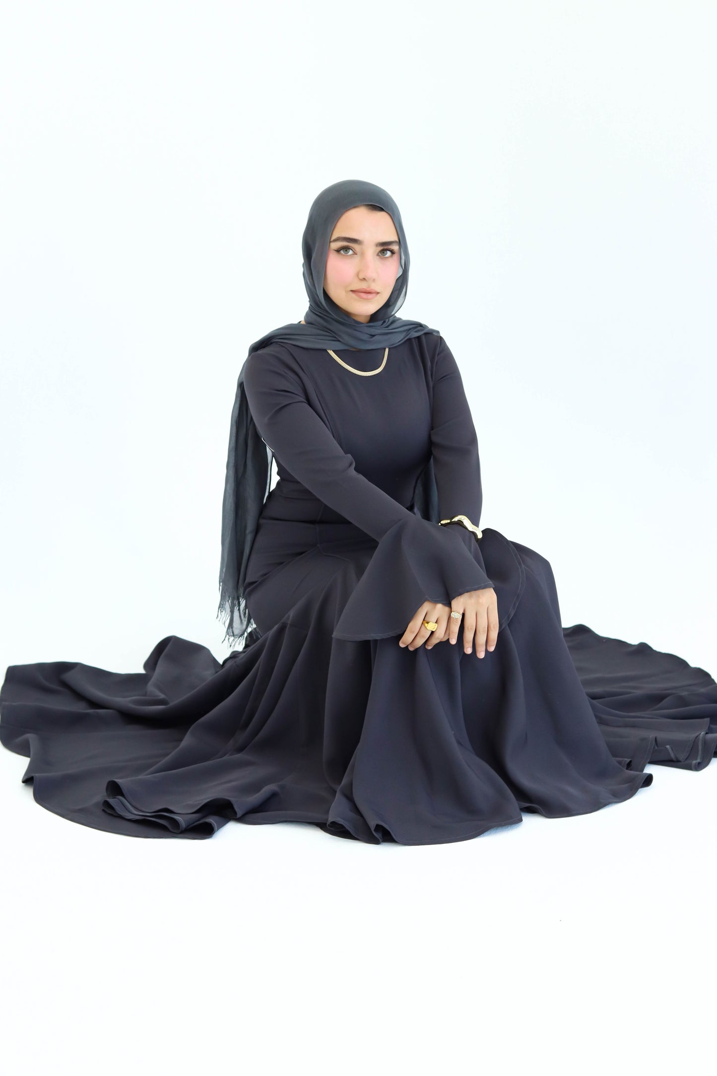 HAYAH IN DARK GRAY