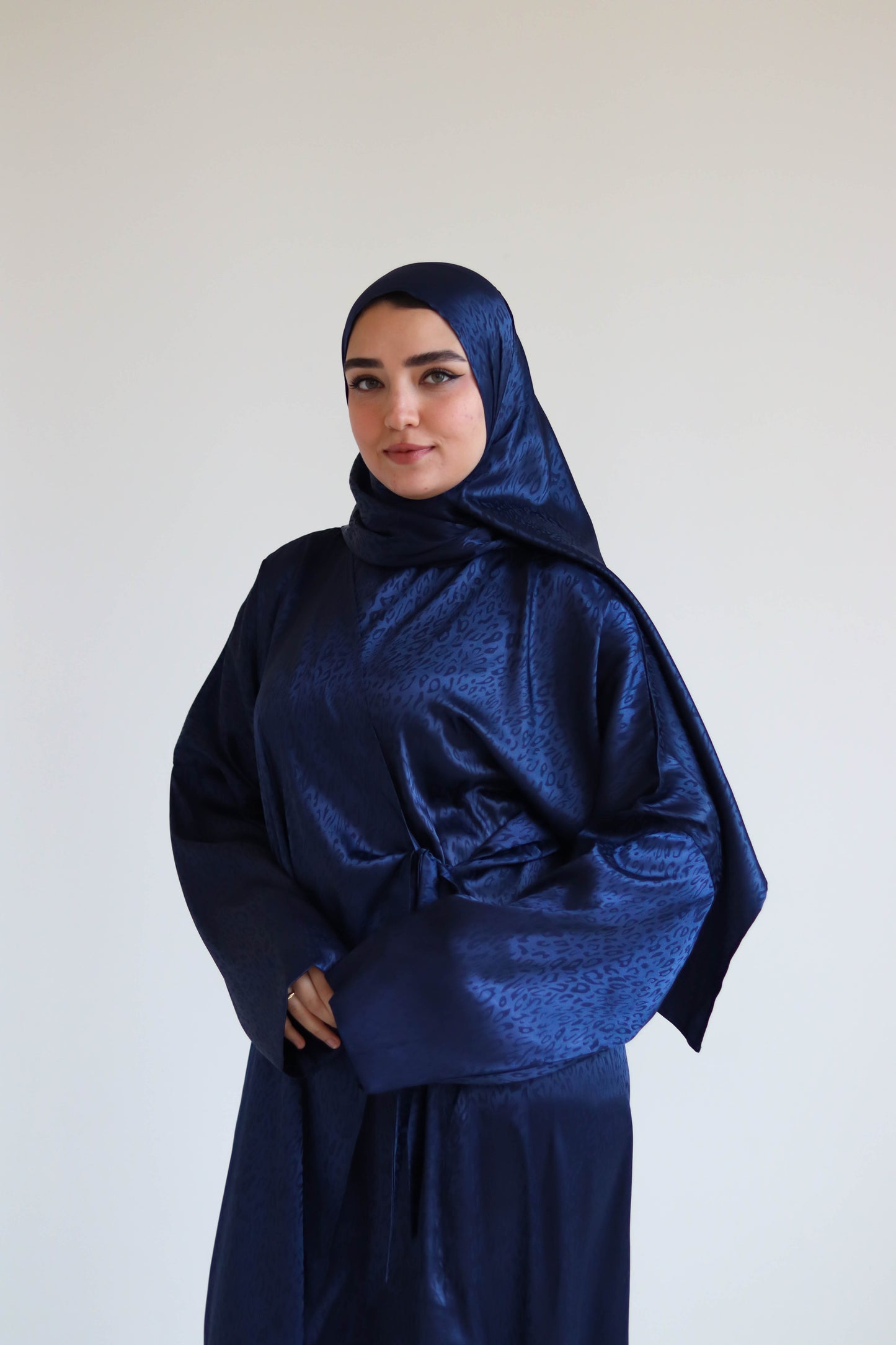 NAVY SATIN ISDAL