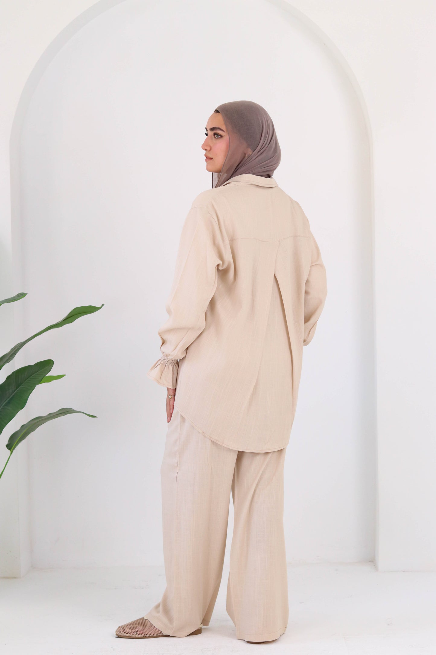 Everyday linen set in beige