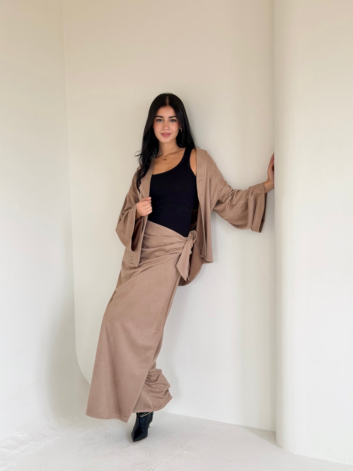 Aura Suede Set Beige