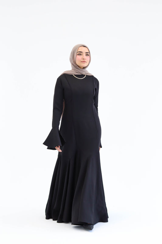 HAYAH IN BLACK