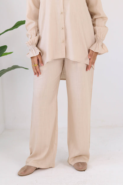 Everyday linen set in beige