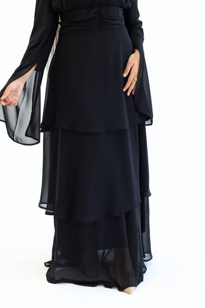 REEM DRESS IN BLACK
