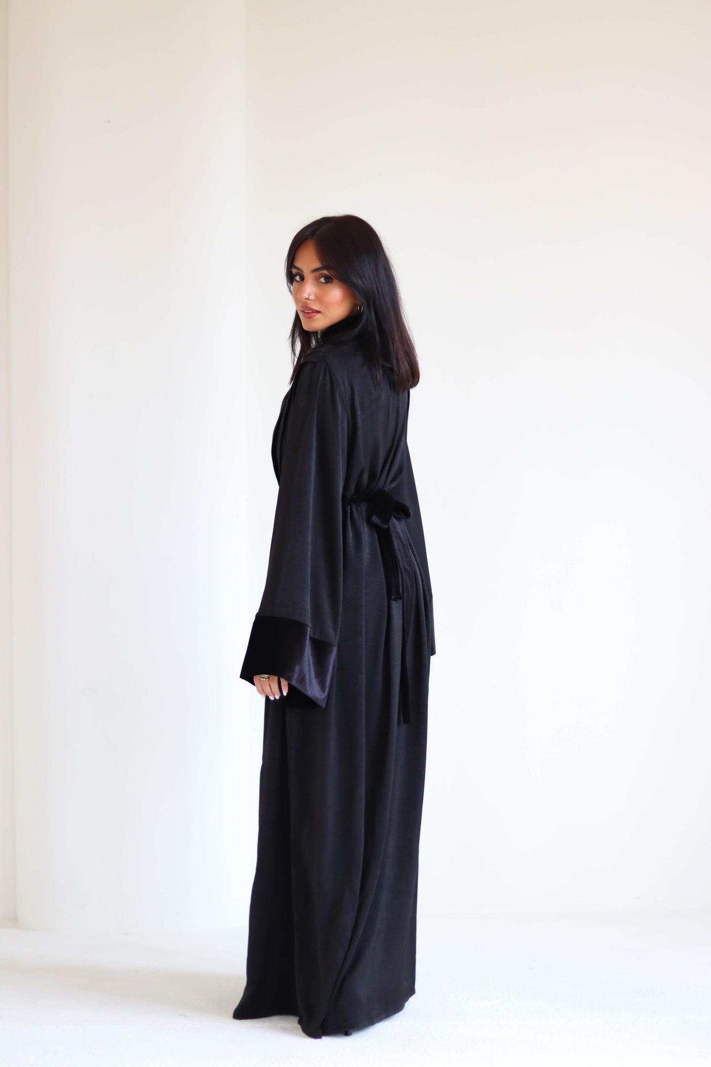 QAMAR ABAYA