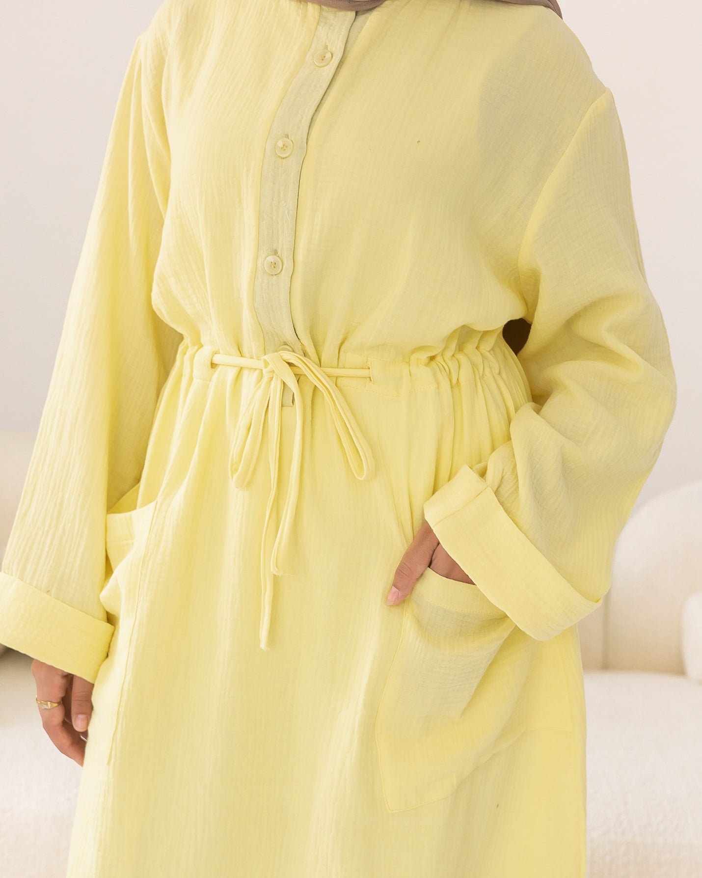 Cotton dress in butter yellow