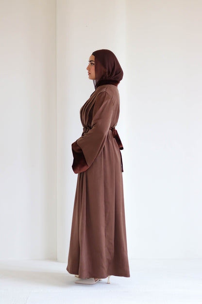 QAMAR ABAYA