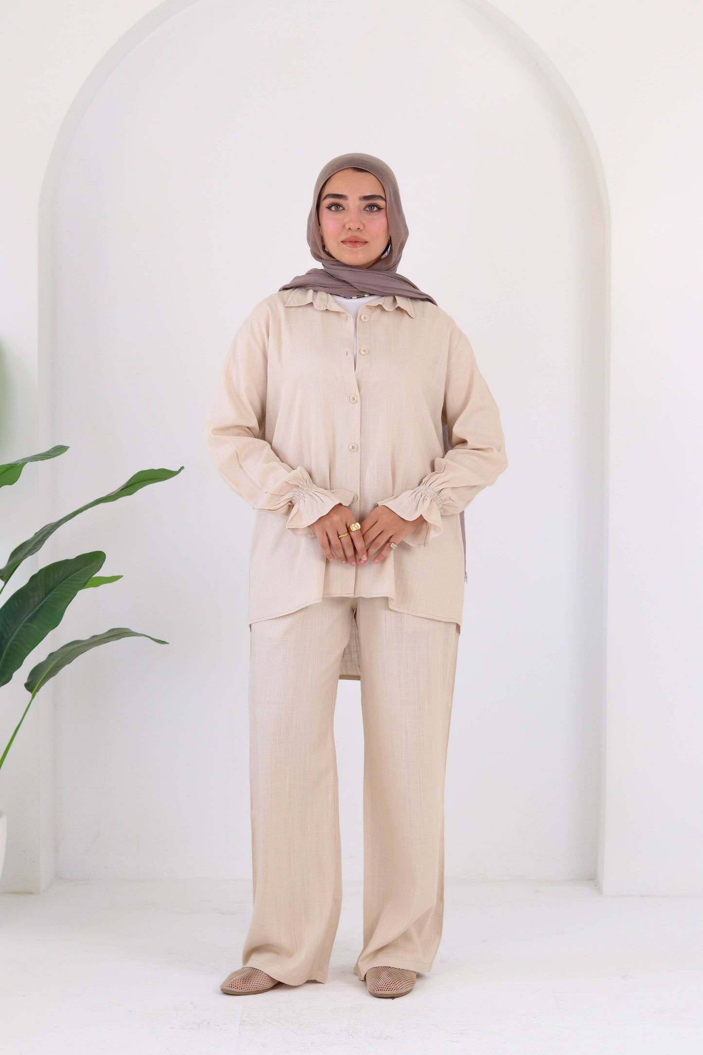 Everyday linen set in beige