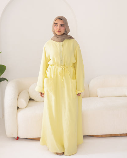 Cotton dress in butter yellow