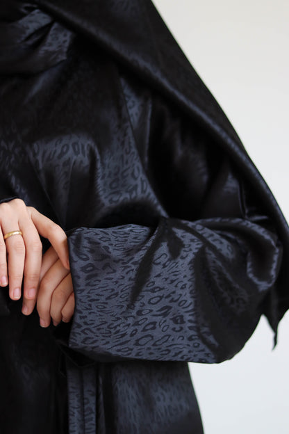 BLACK SATIN ISDAL