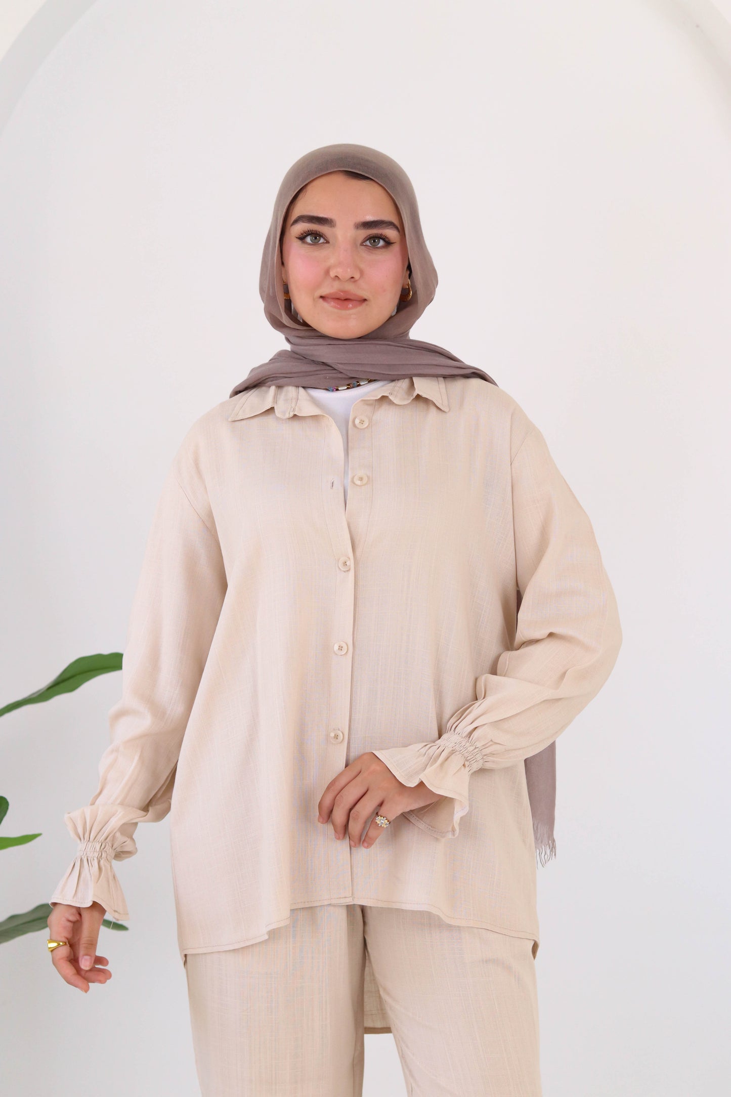 Everyday linen set in beige