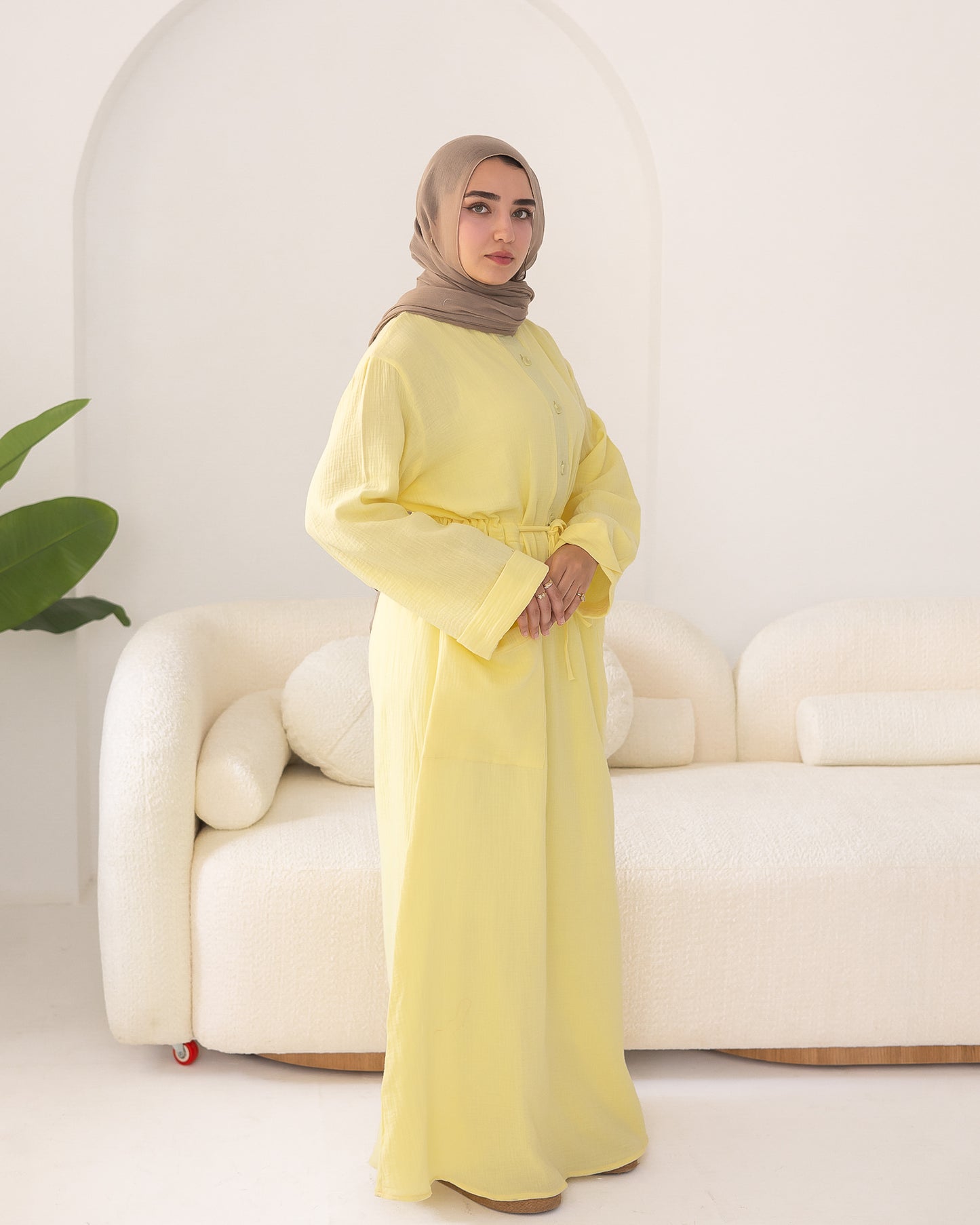 Cotton dress in butter yellow