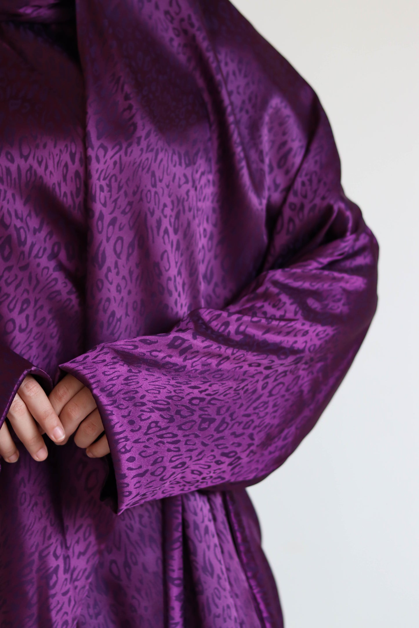 PURPLE SATIN ISDAL