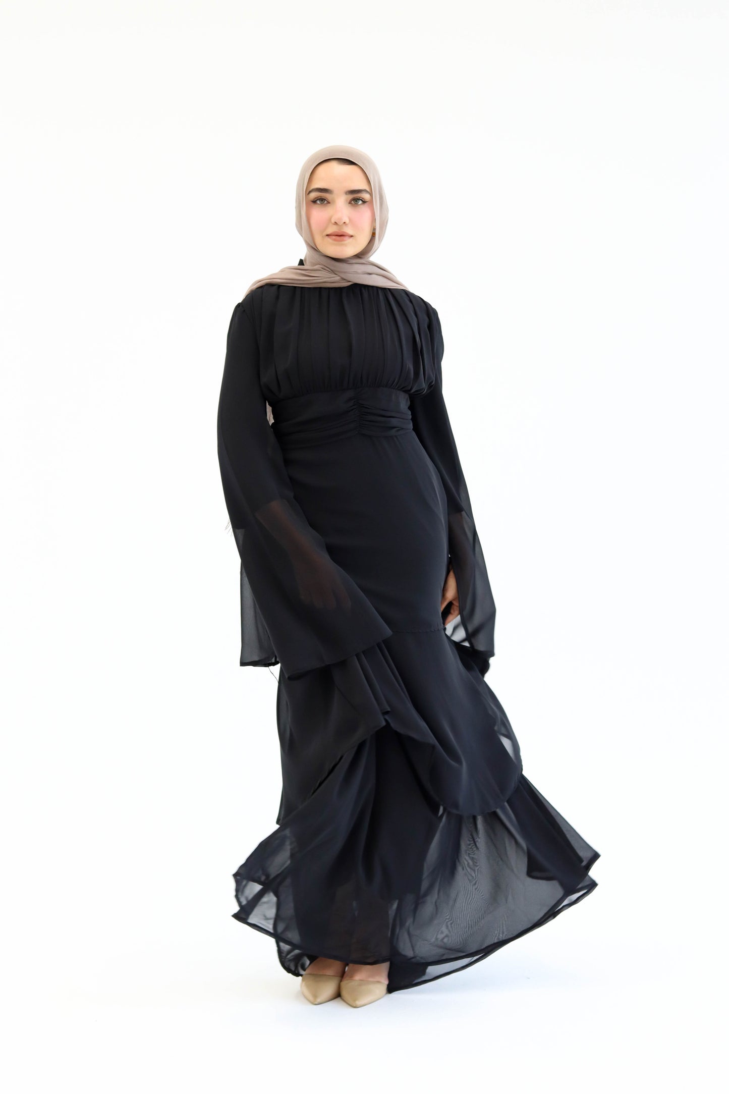 REEM DRESS IN BLACK