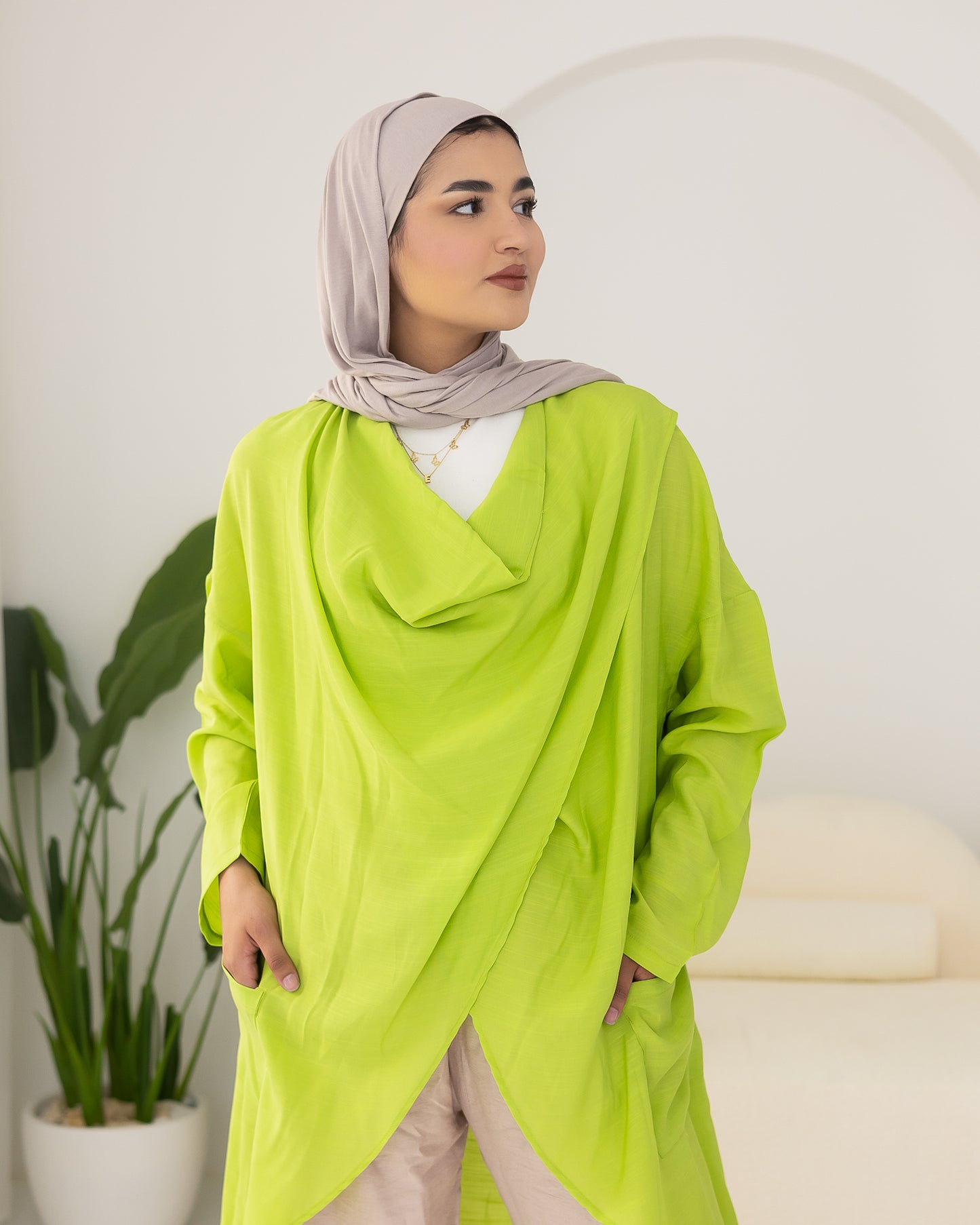Flowy blouse in lime green