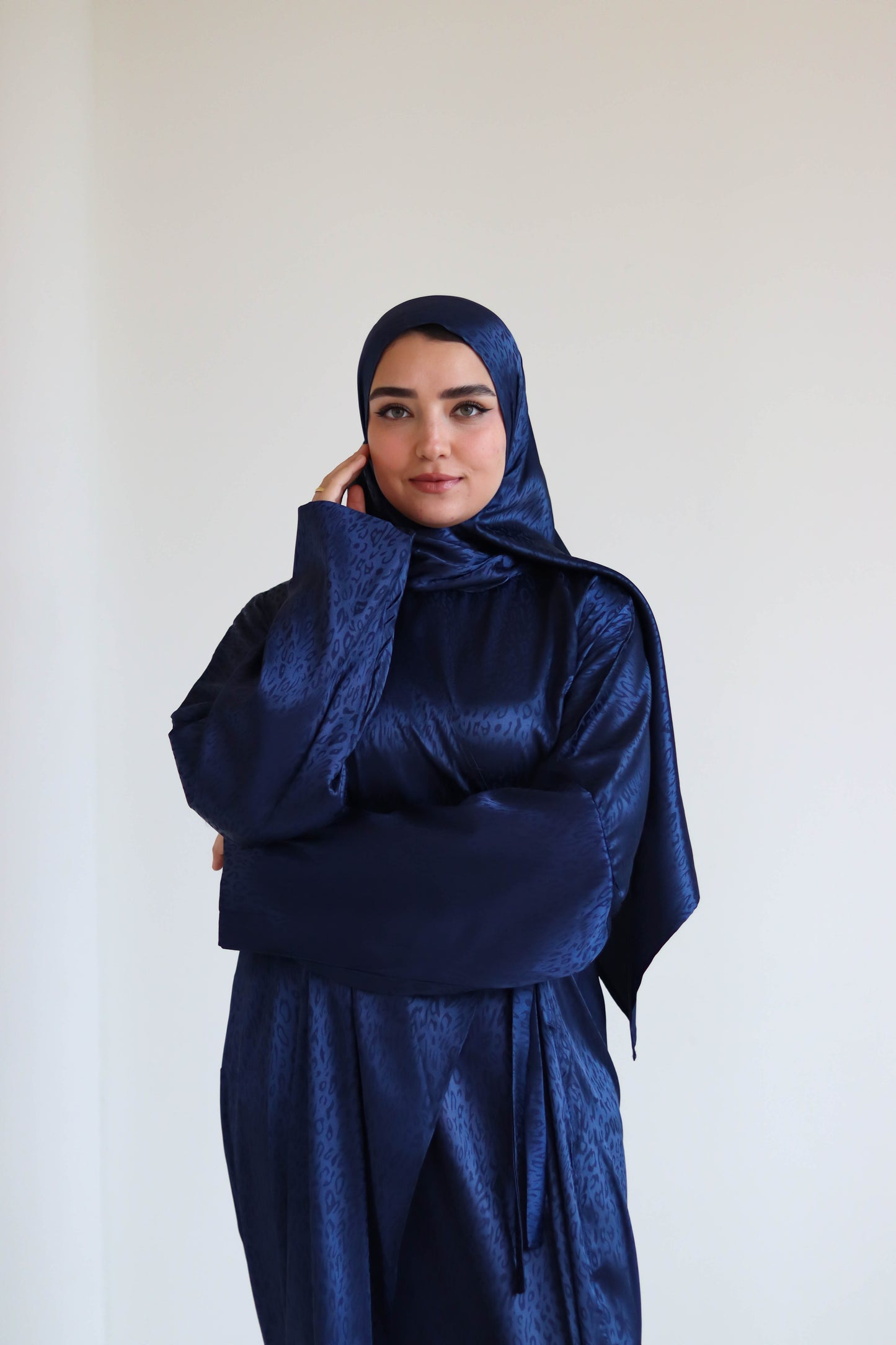 NAVY SATIN ISDAL