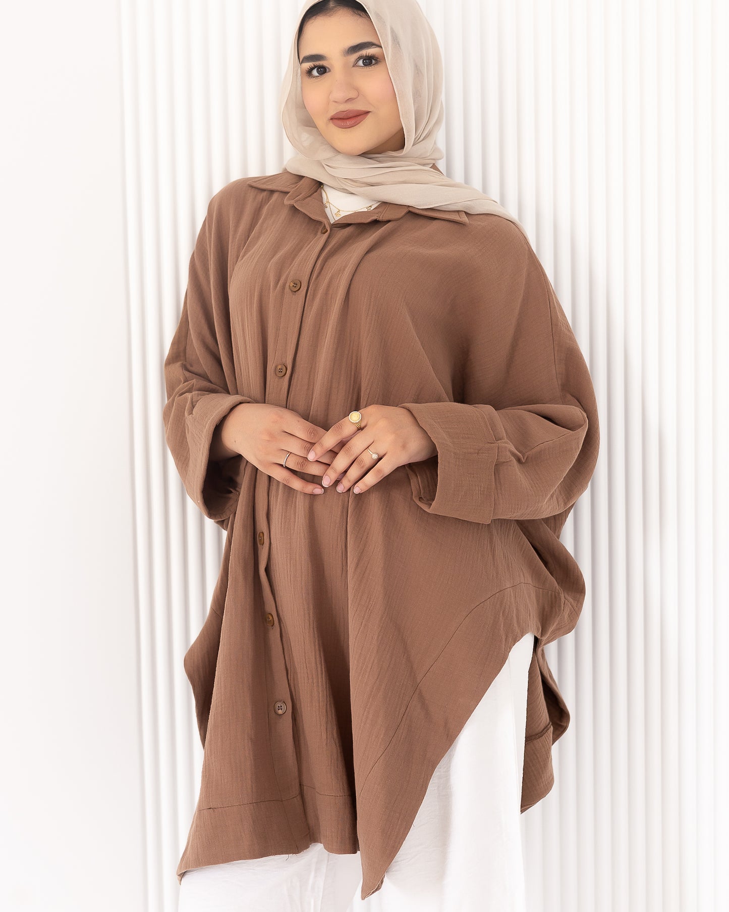 “Ghazal” Long shirt in cafe