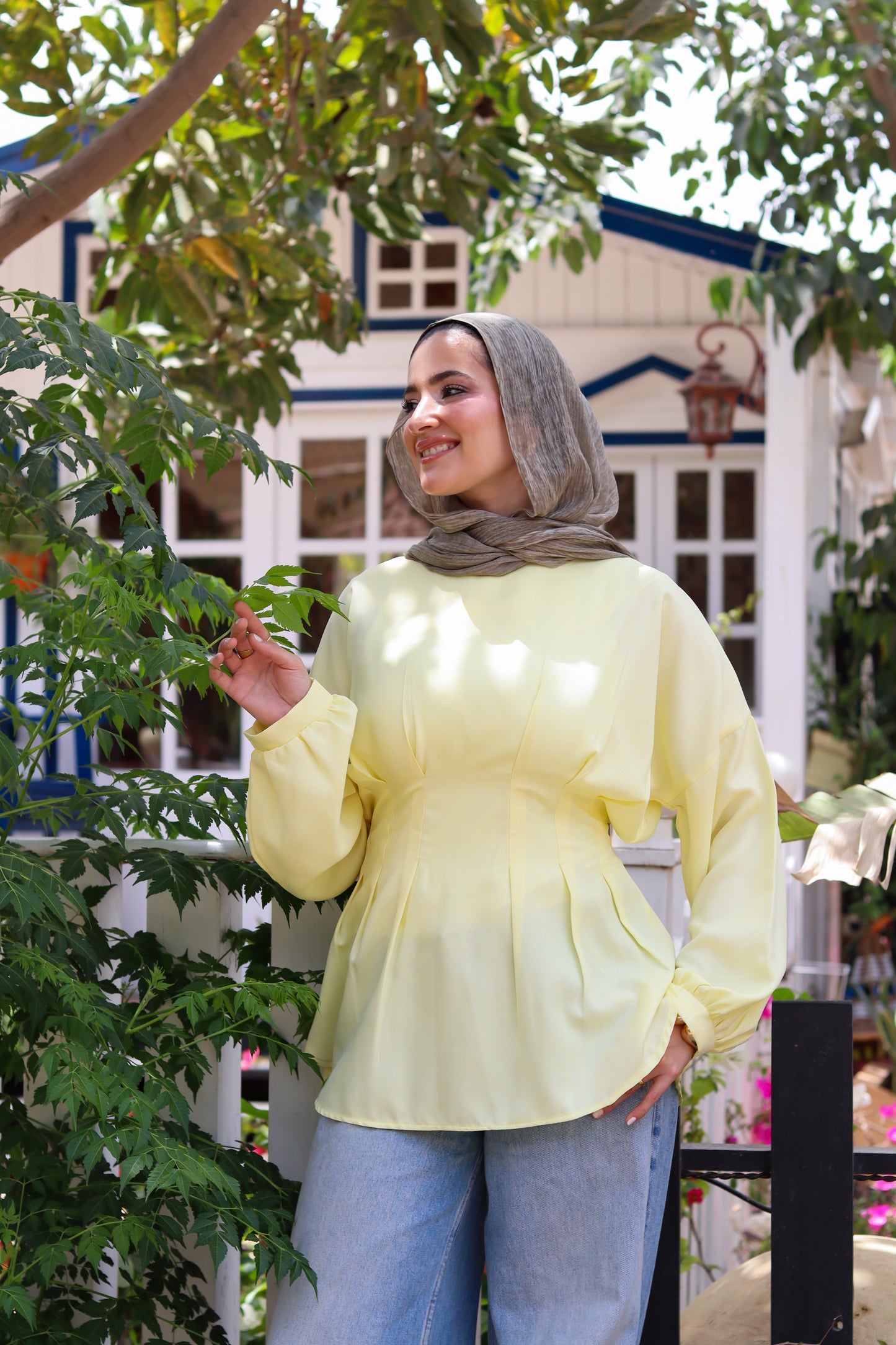 Dreamy Linen Blouse-Yellow