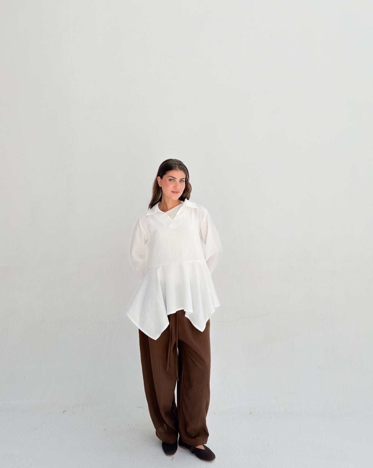 Ruffels Linen Blouse - White