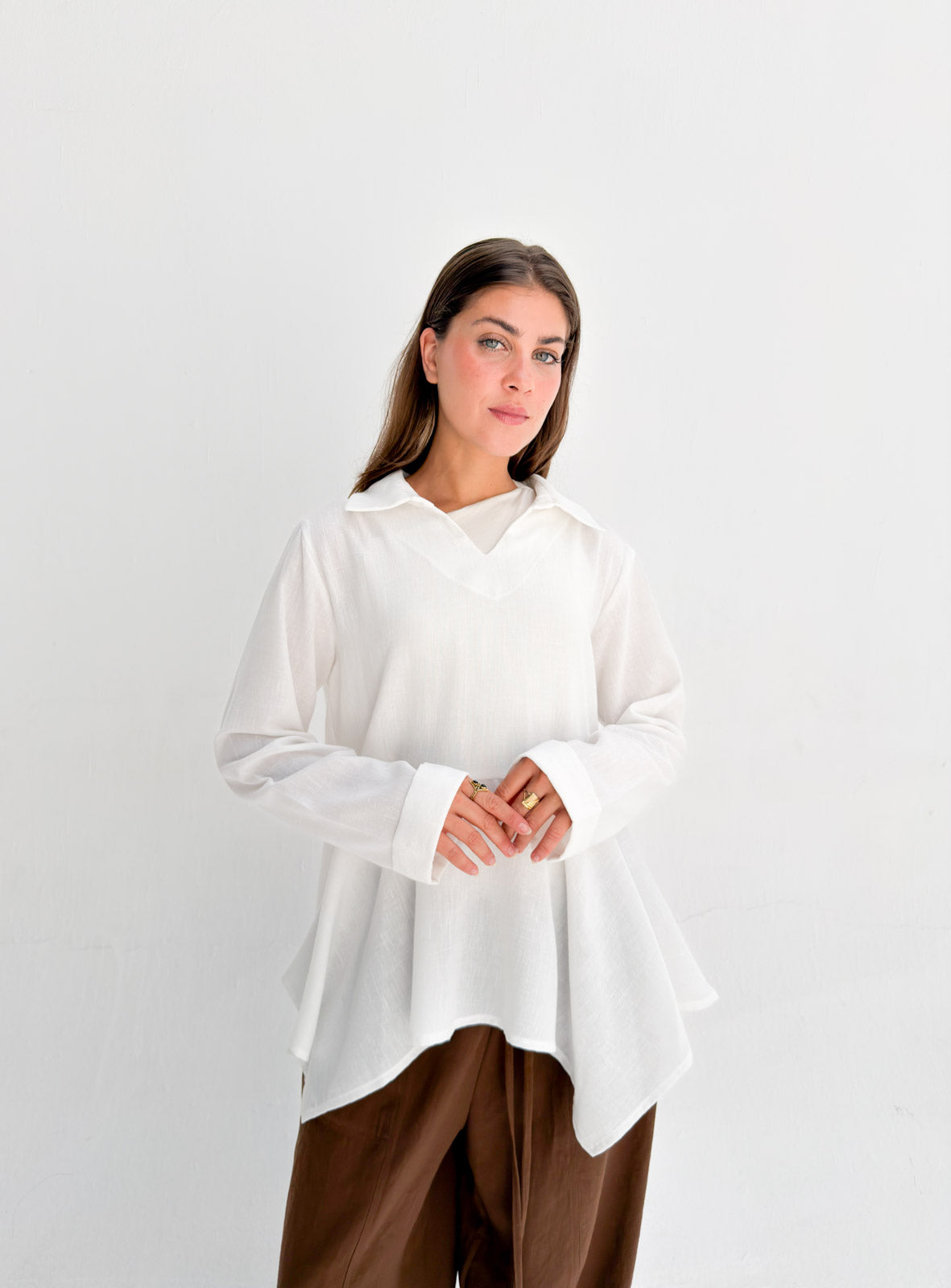 Ruffels Linen Blouse - White