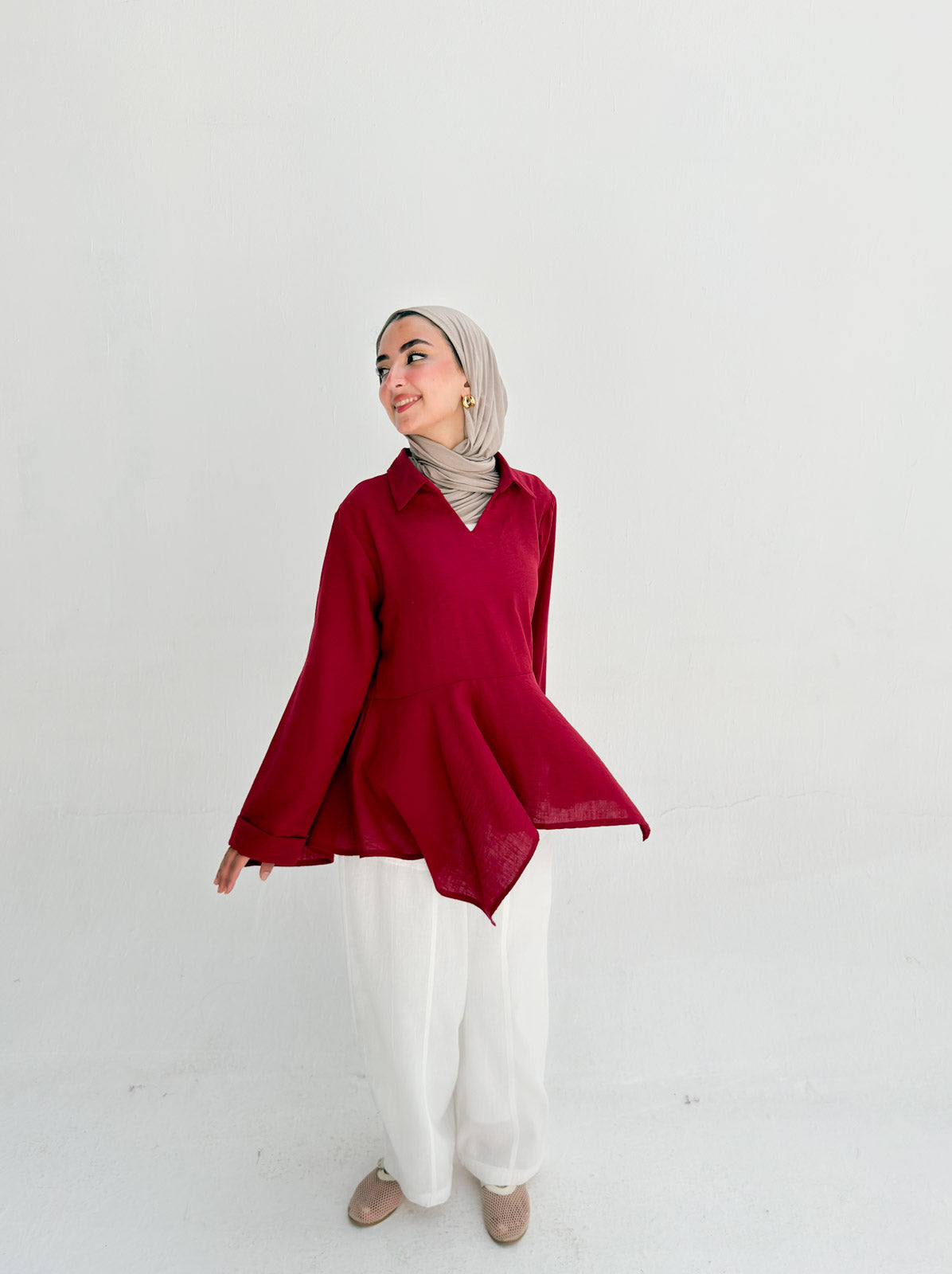 Ruffels Linen Blouse - Red