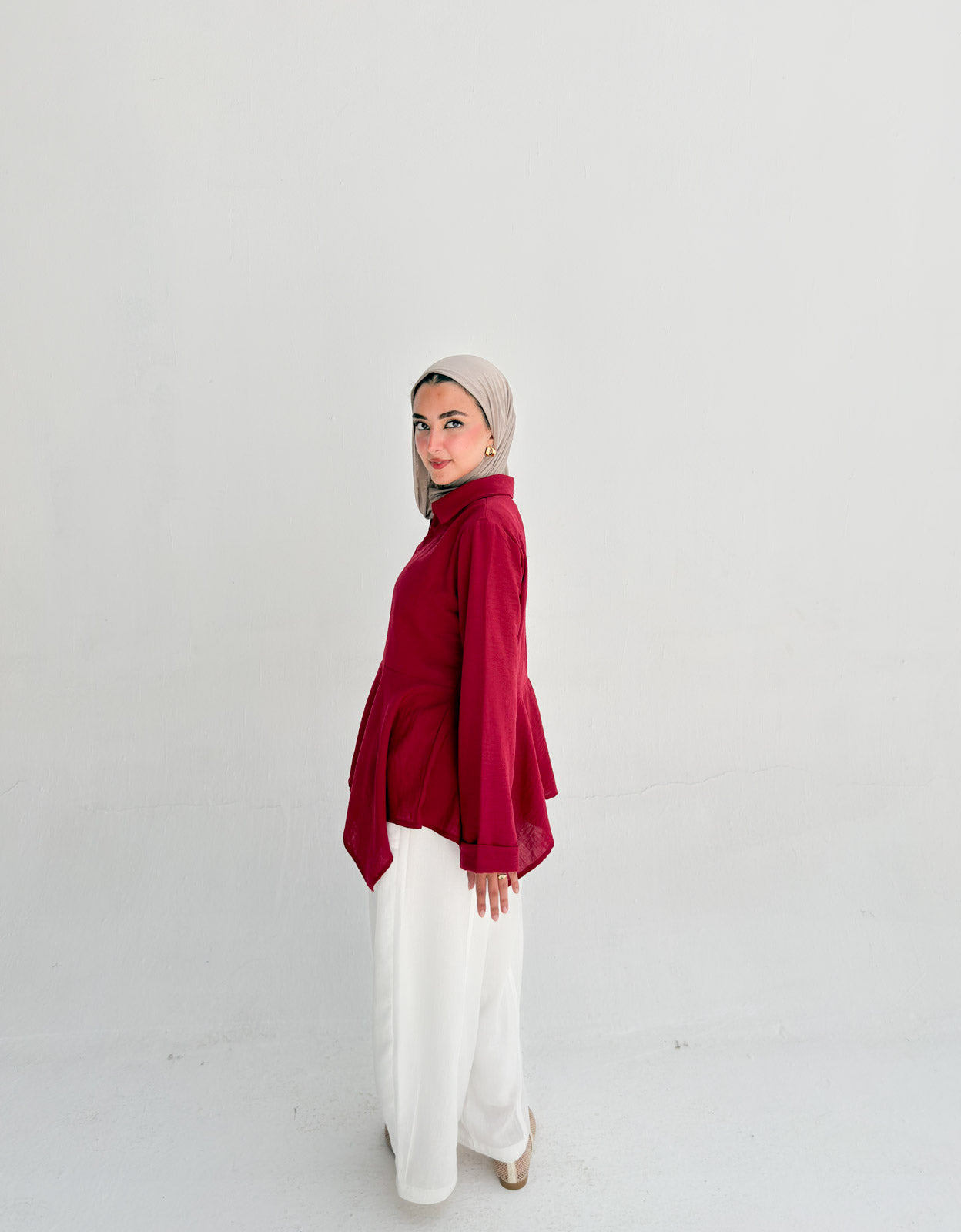 Ruffels Linen Blouse - Red