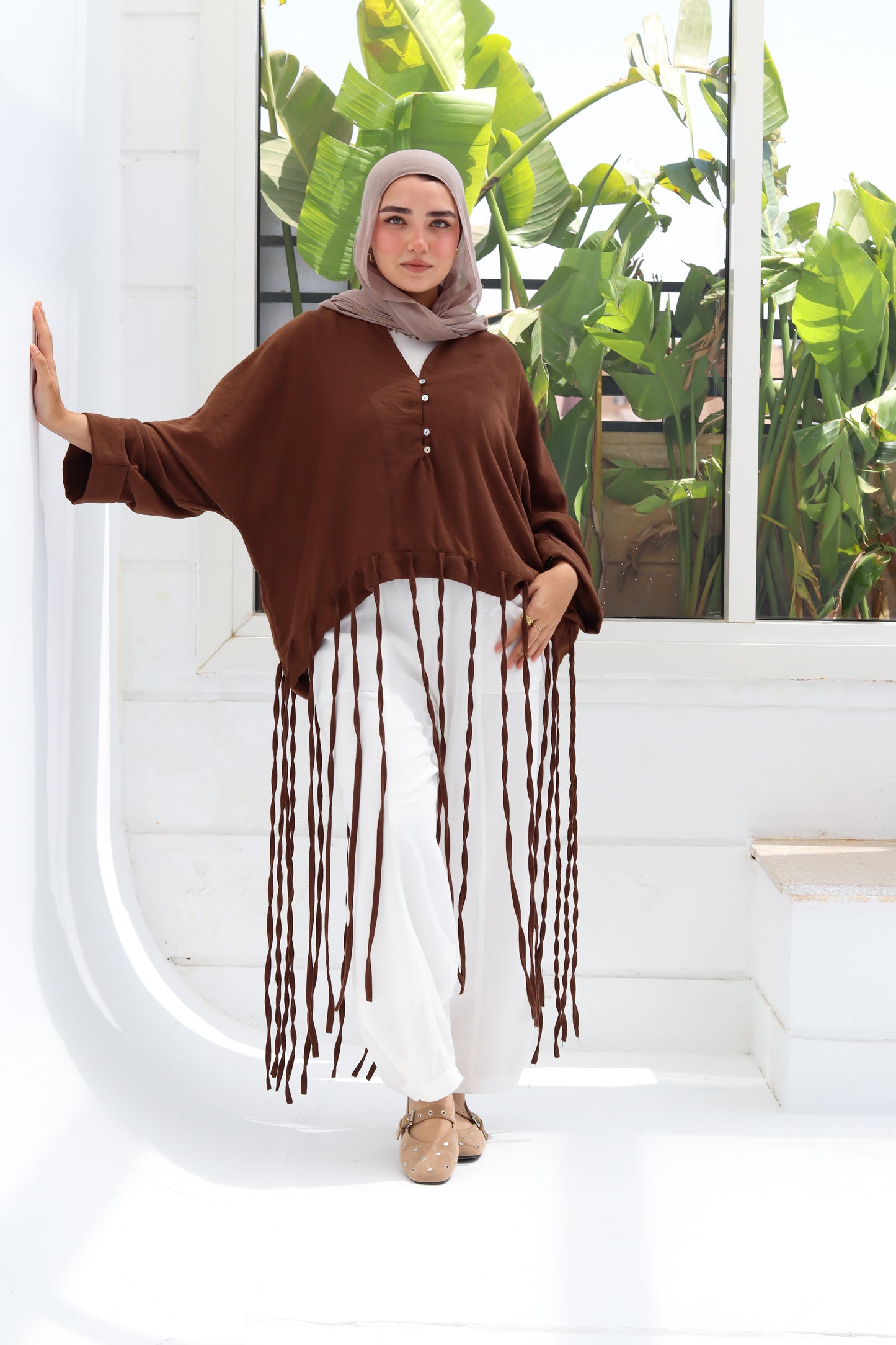 Flowy Fingers Blouse - Brown