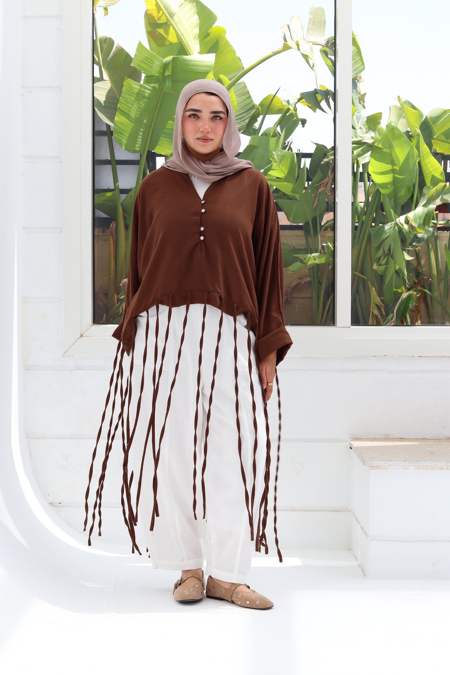 Flowy Fingers Blouse - Brown